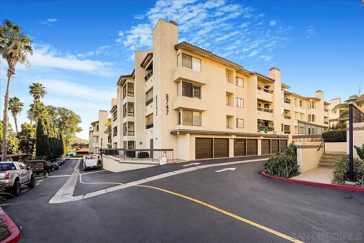 $675,999 | 6747 Friars Road, Unit 113, San Diego, CA 92108