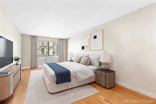445 West 54th Street, Unit 4B Manhattan, NY 10019 - Photo 2 of 7