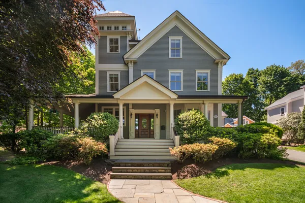 $4,295,000 | 14 Winthrop Street, Newton, MA 02465