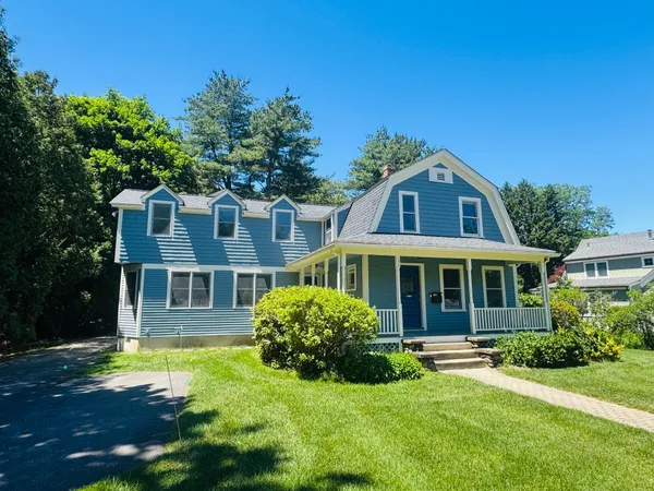 $1,350,000 | 132 Cottage Street, Concord, MA 01742