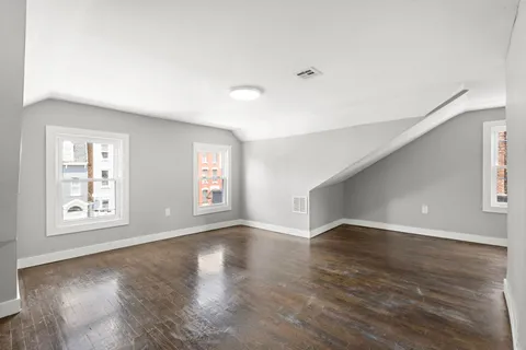 $875,000 | Brinkerhoff Street, Jersey City, NJ 07304