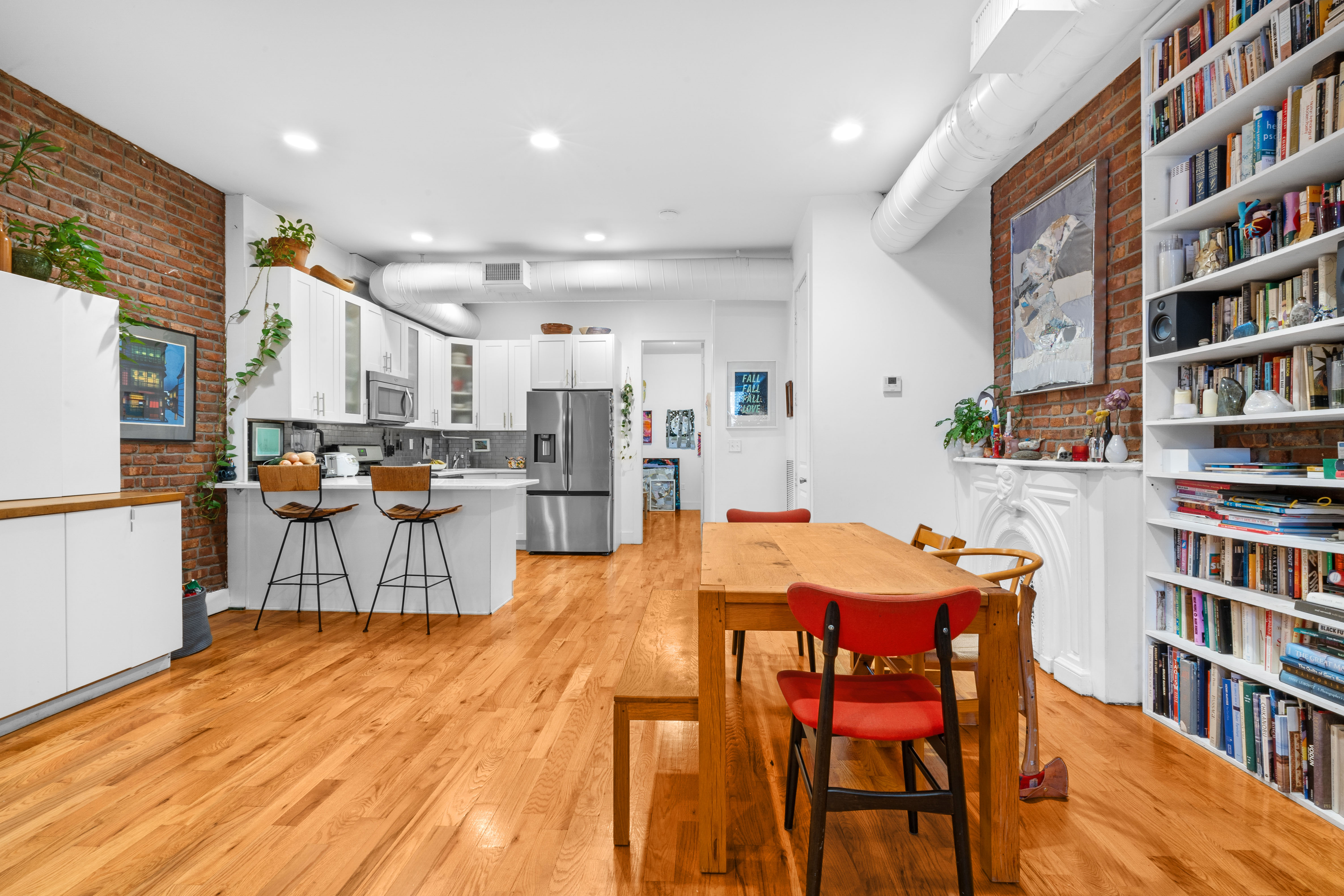 962 Gates Avenue, Unit 2 Brooklyn, NY 11221 - Photo 2 of 7