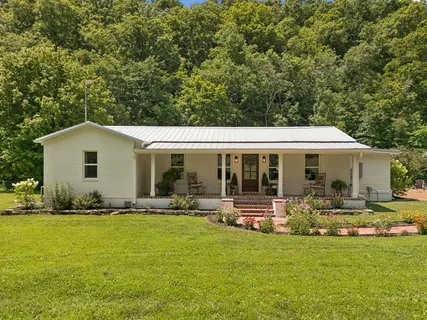 $1,579,000 | 8188 Shoals Branch Road, Primm Springs, TN 38476