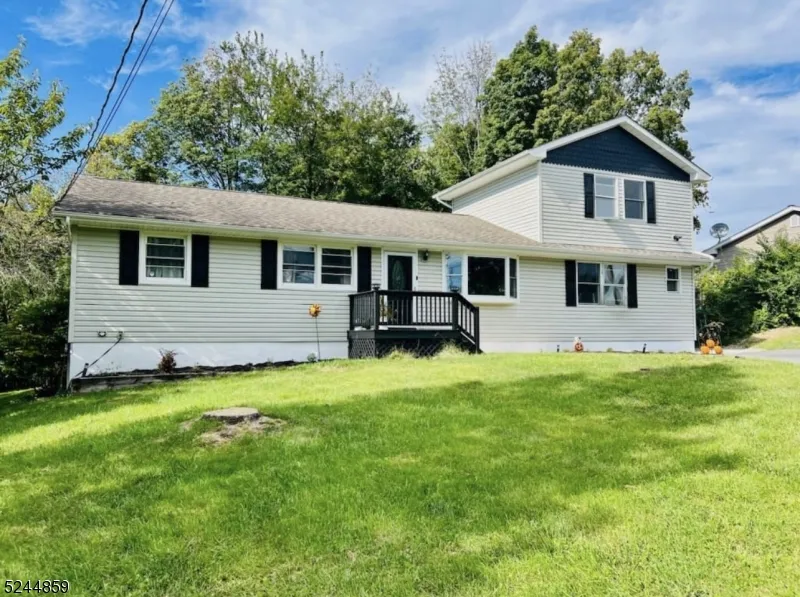 $549,900 | 7 Jackson Avenue, Vernon, NJ 07462