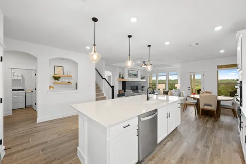 $625,000 | 6716 Cliff Rose Drive, Spicewood, TX 78669