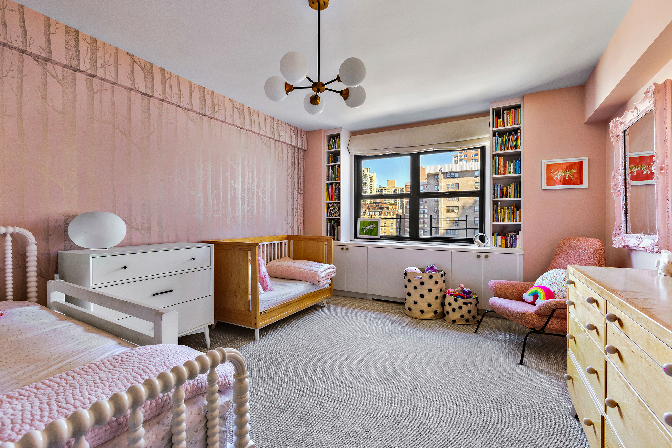 345 East 69th Street, Unit 16H Manhattan, NY 10021 - Photo 6 of 10