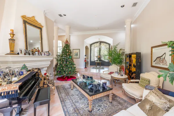 $4,300,000 | 8430 Southwest 98th Street, Miami, FL 33156