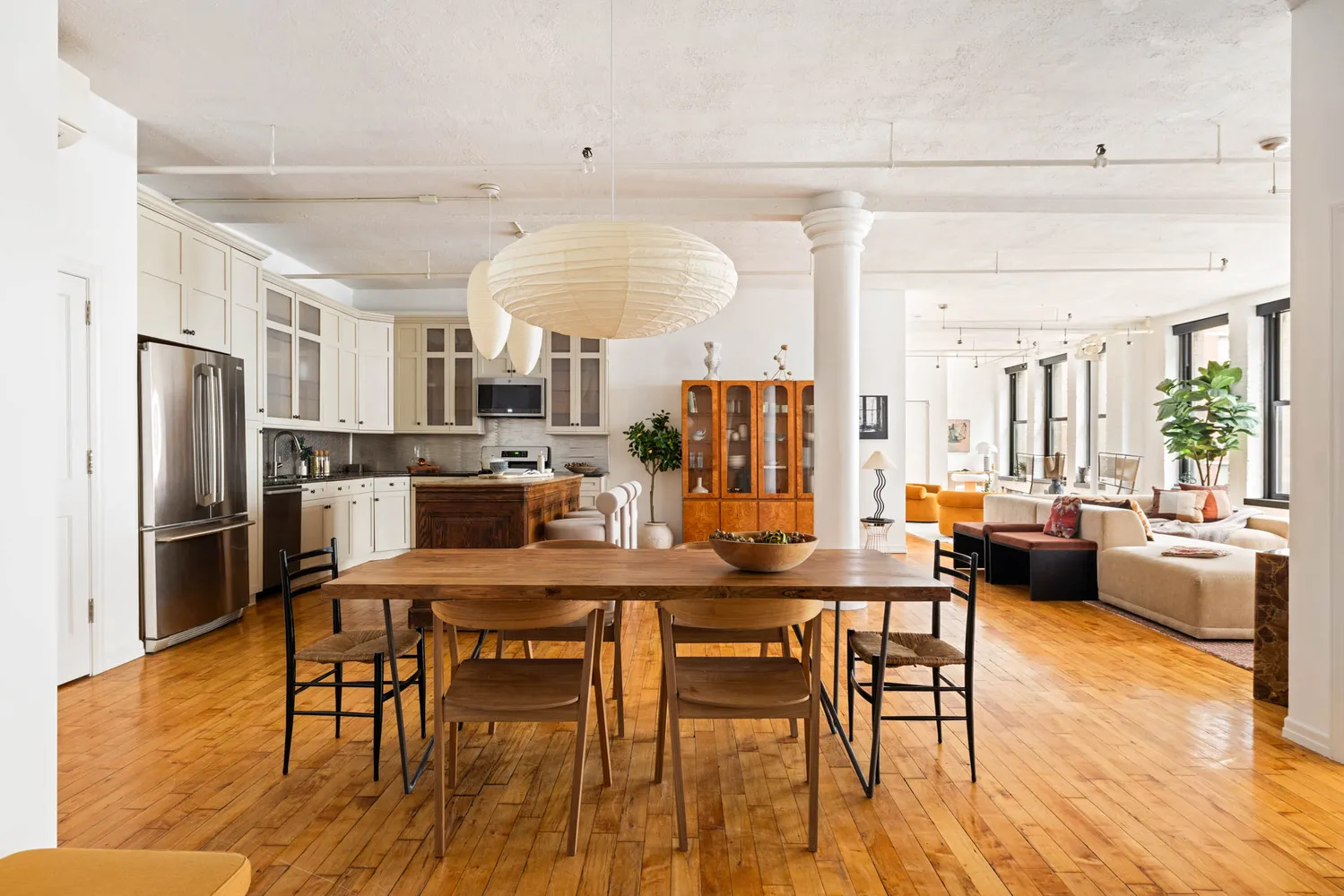 $2,680,000 | 40 West 24th Street, Unit 6N | Flatiron