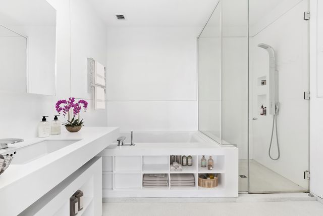 $1,665,000 | 100 11th Avenue, Unit 9C | Chelsea