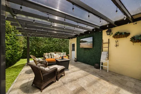 $3,200,000 | 4206 Alhambra Circle, Miami, FL 33146