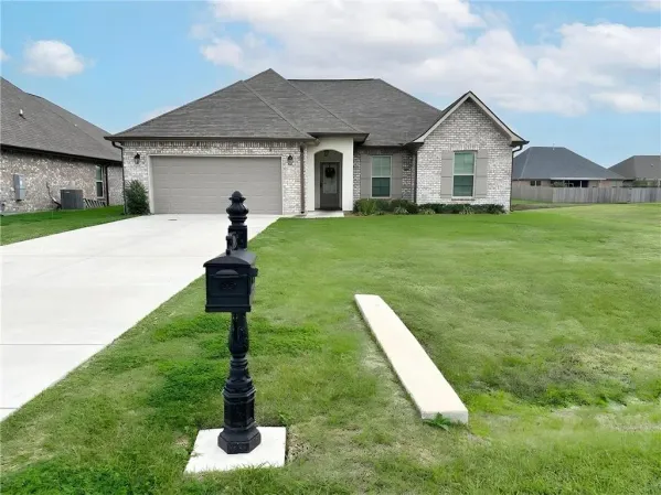 $3,400 | 204 Cypress Bend, Belle Chasse, LA 70037