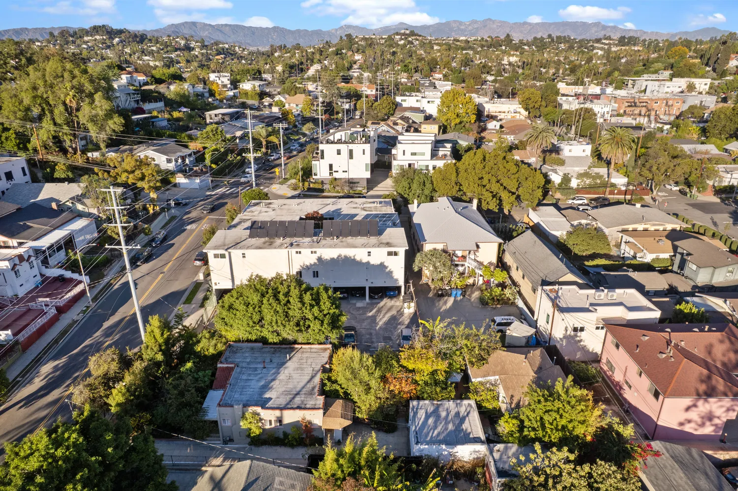 $1,230,000 | 836 North Benton Way, Los Angeles, CA 90026