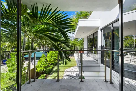 $6,495,000 | 3770-3792 Kumquat Avenue, Miami, FL 33133