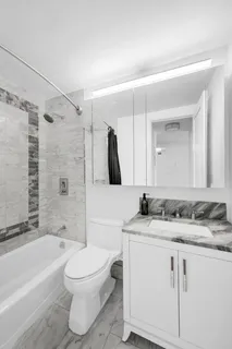 $1,100,000 | 200 East 94th Street, Unit 1412 | Upper East Side