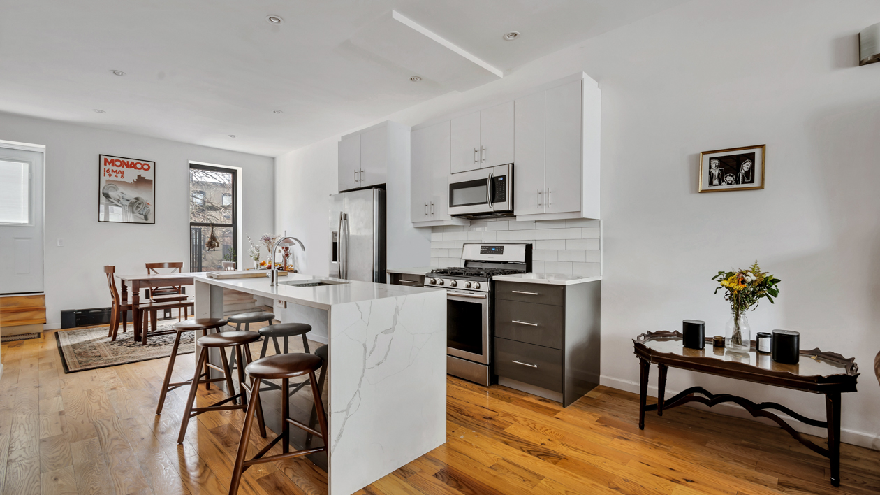 804 Lexington Avenue Brooklyn, NY 11221 - Photo 5 of 22