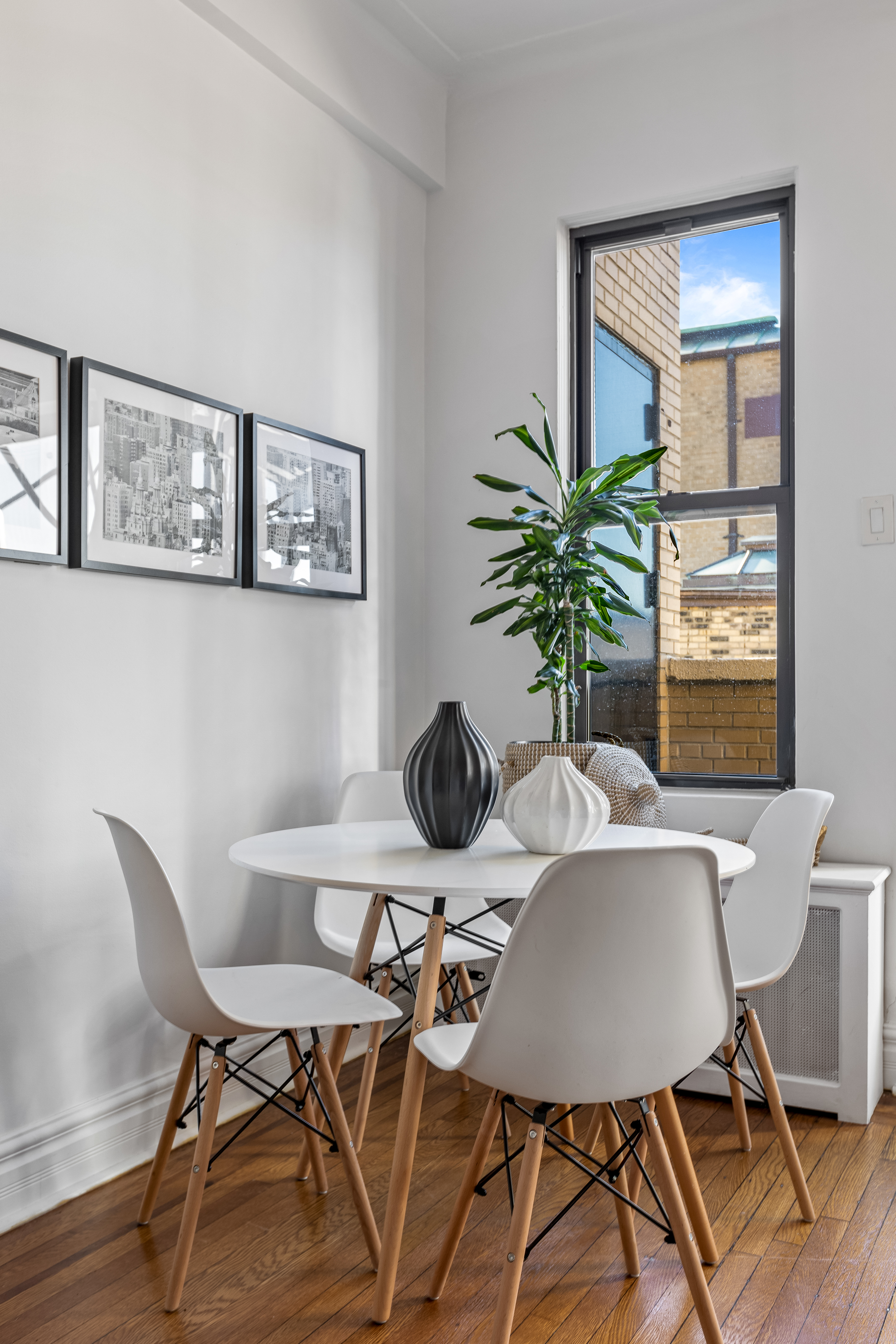 41 West 72nd Street, Unit PHD Manhattan, NY 10023 - Photo 11 of 20 Gallery Image 11