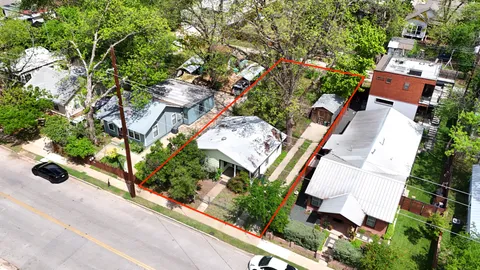 $670,000 | 1710 Holly Street, Austin, TX 78702
