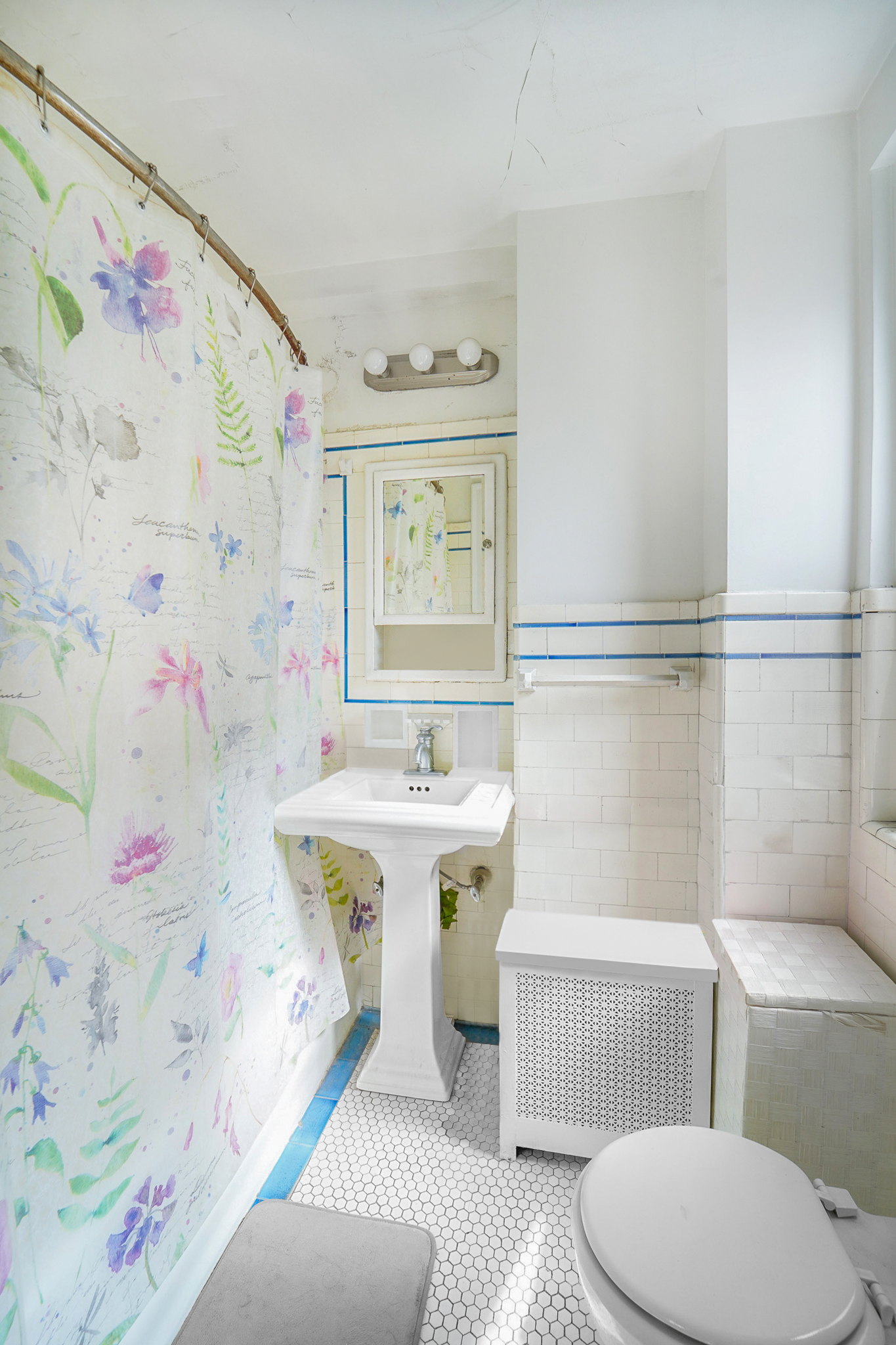 457 West 57th Street, Unit 704 Manhattan, NY 10019 - Photo 5 of 6