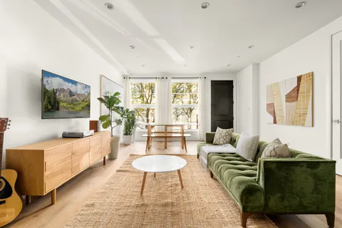 $1,295,000 | 40 Huntington Street, Unit 2C | Red Hook