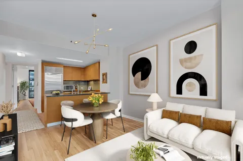 $1,650,000 | 310 West 52nd Street, Unit 5F | Hell's Kitchen