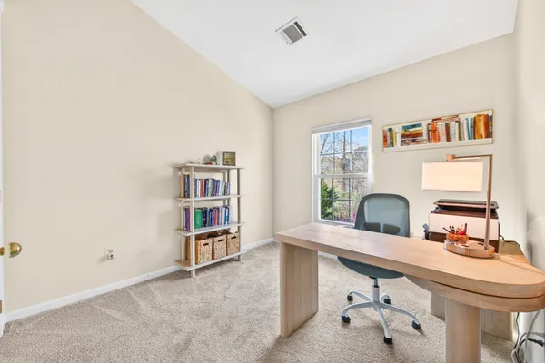 $800,000 | 12017 Edgemere Circle, Reston, VA 20190