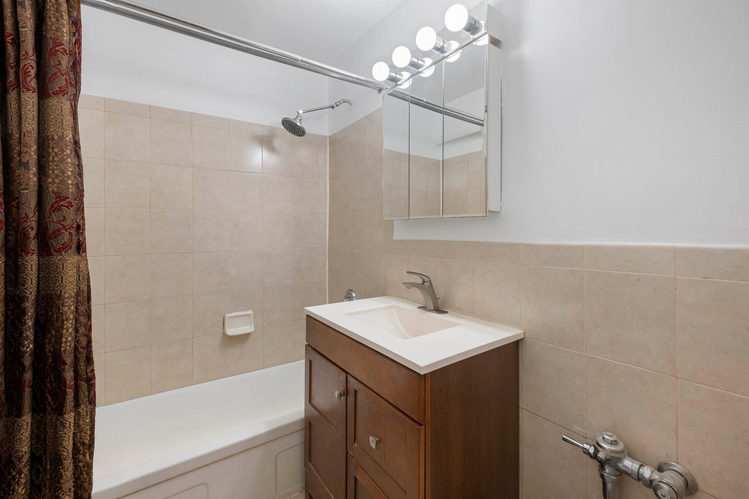 $350,000 | 2750 Johnson Avenue, Unit 7G | Spuyten Duyvil