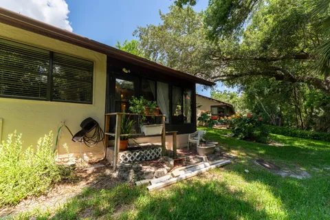 $240,000 | 2917 Fig Court, Unit 2, Palm Harbor, FL 34684