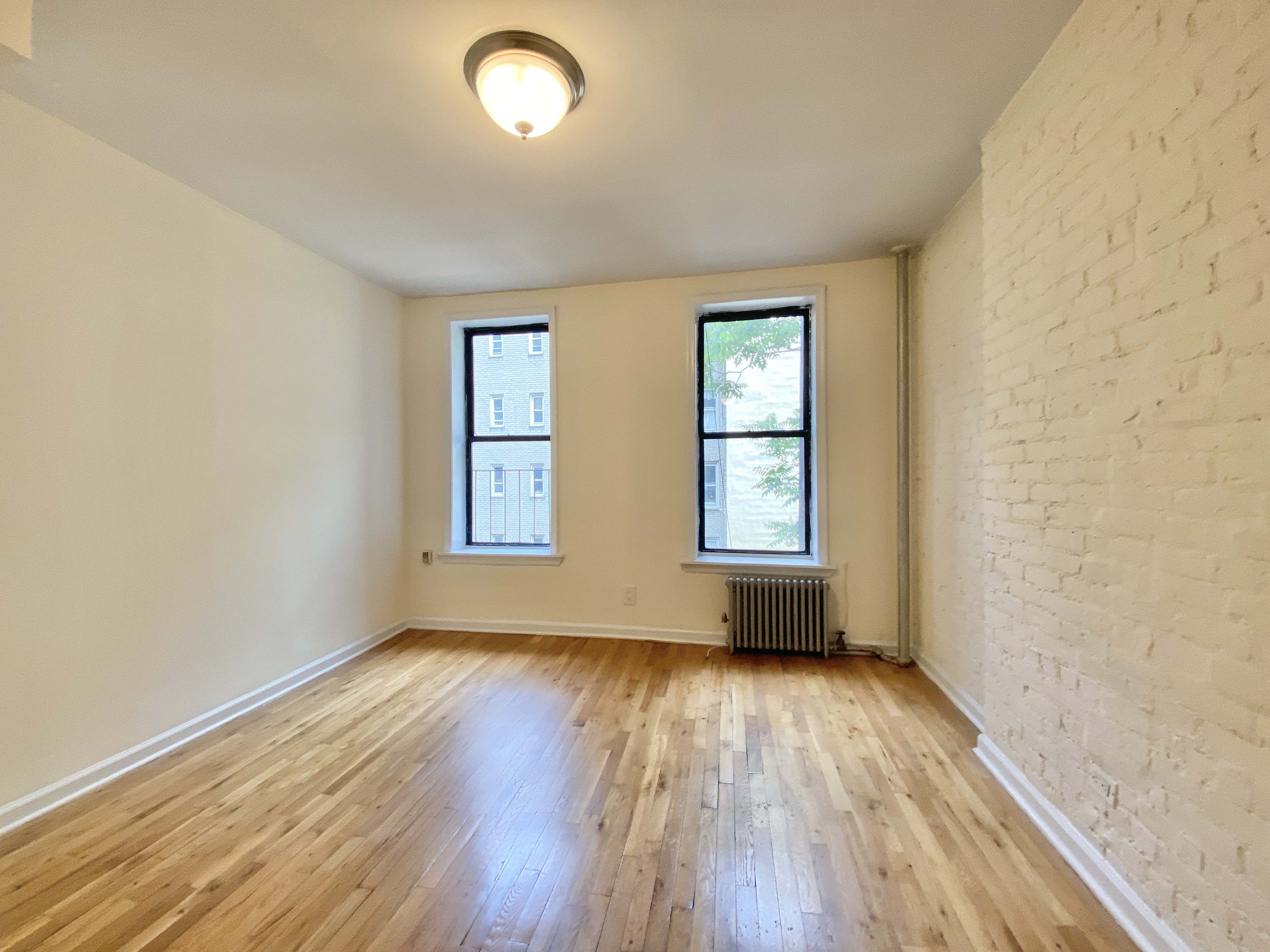 1604 1st Avenue, Unit 3B Manhattan, NY 10028 - Photo 2 of 6