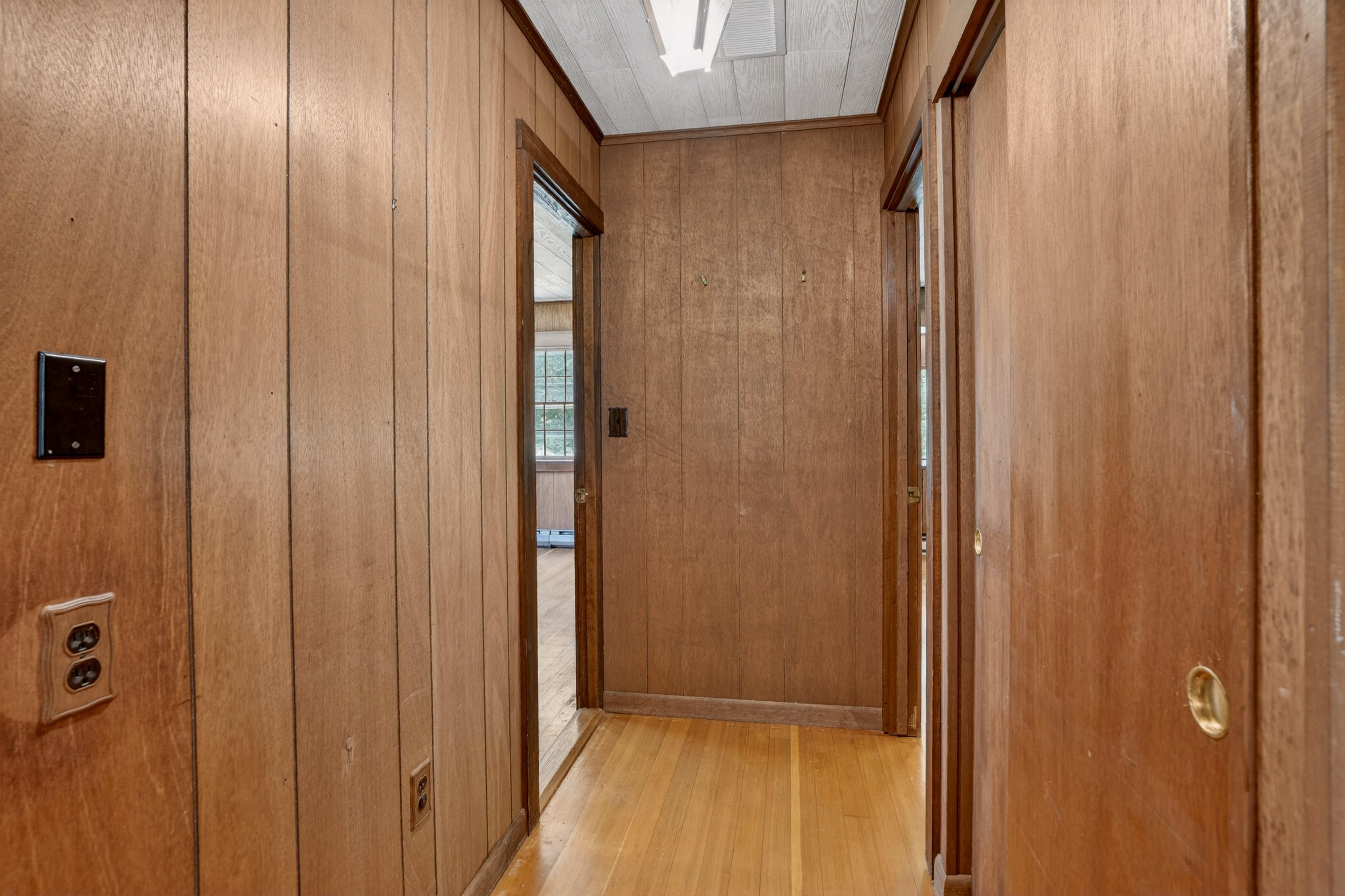 132 S Road Chilmark, MA 02535 - Photo 25 of 44