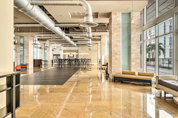 $419,999 | 690 Southwest 1st Court, Unit 1709, Miami, FL 33130