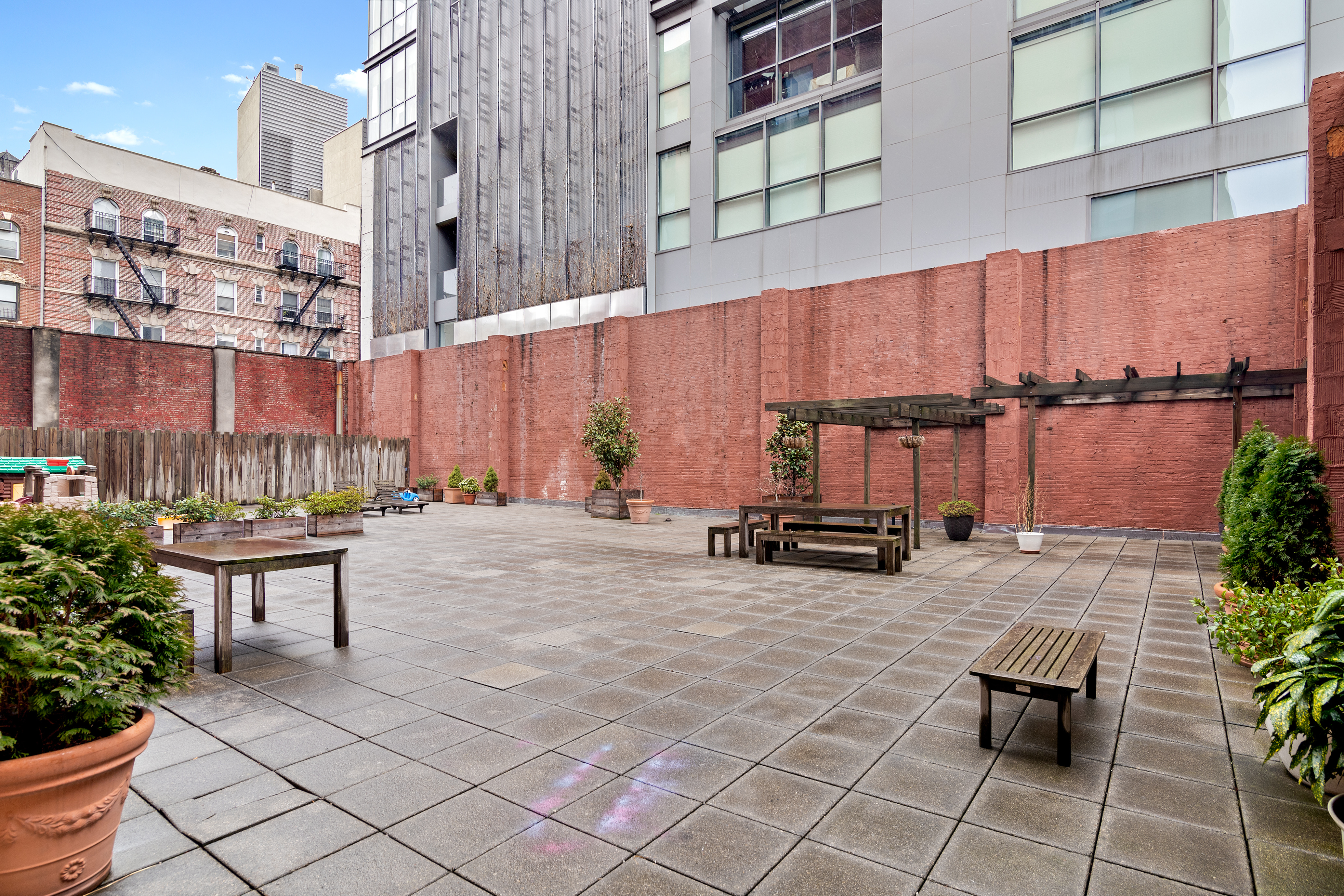 354 Broome Street, Unit 3F Manhattan, NY 10013 - Photo 9 of 12