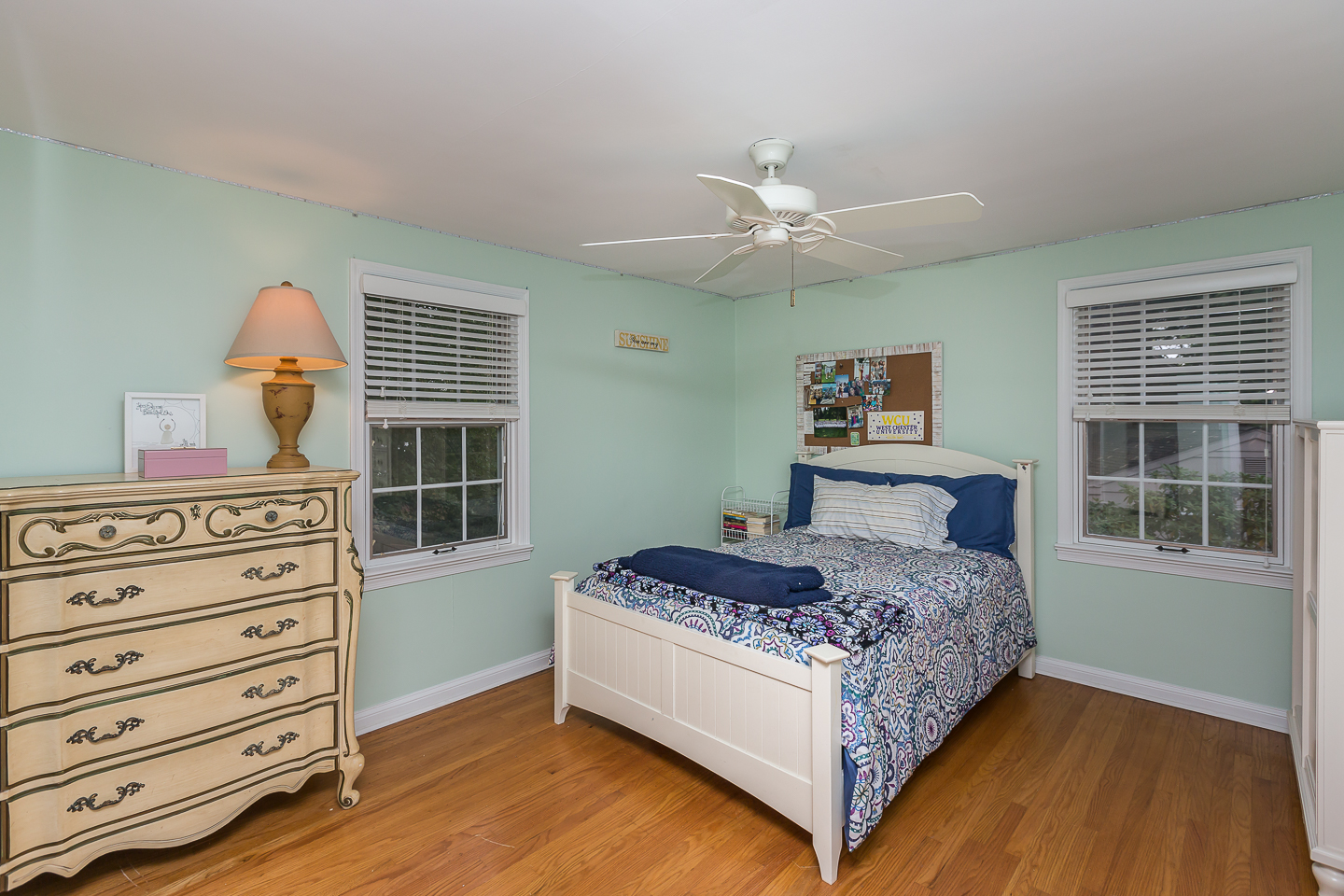 33 West Golf View Road Havertown, PA 19083 - Photo 14 of 21