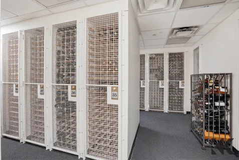 $4,295,000 | 15 East 69th Street, Unit 3B | Lenox Hill