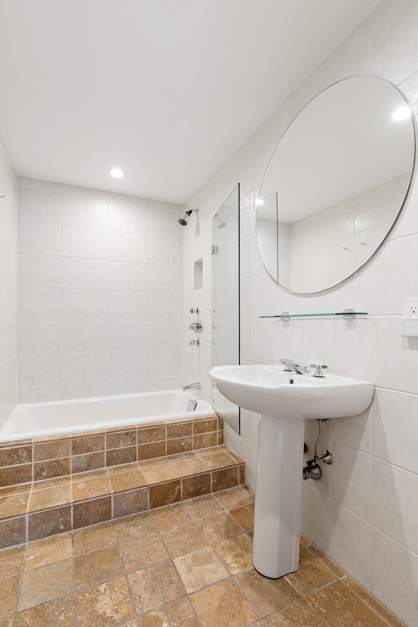 77 Bleecker Street, Unit PH1414 Manhattan, NY 10012 - Photo 14 of 18