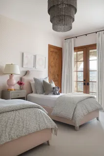 Contact Agent | 600 Logans Lane, Austin, TX 78746