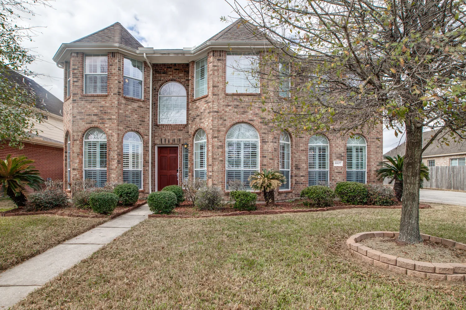 $440,000 | 6807 Chapelfield Lane, Houston, TX 77049