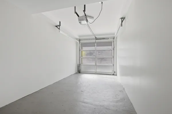 $1,700,000 | 433 Warren Street, Unit 2C | Boerum Hill