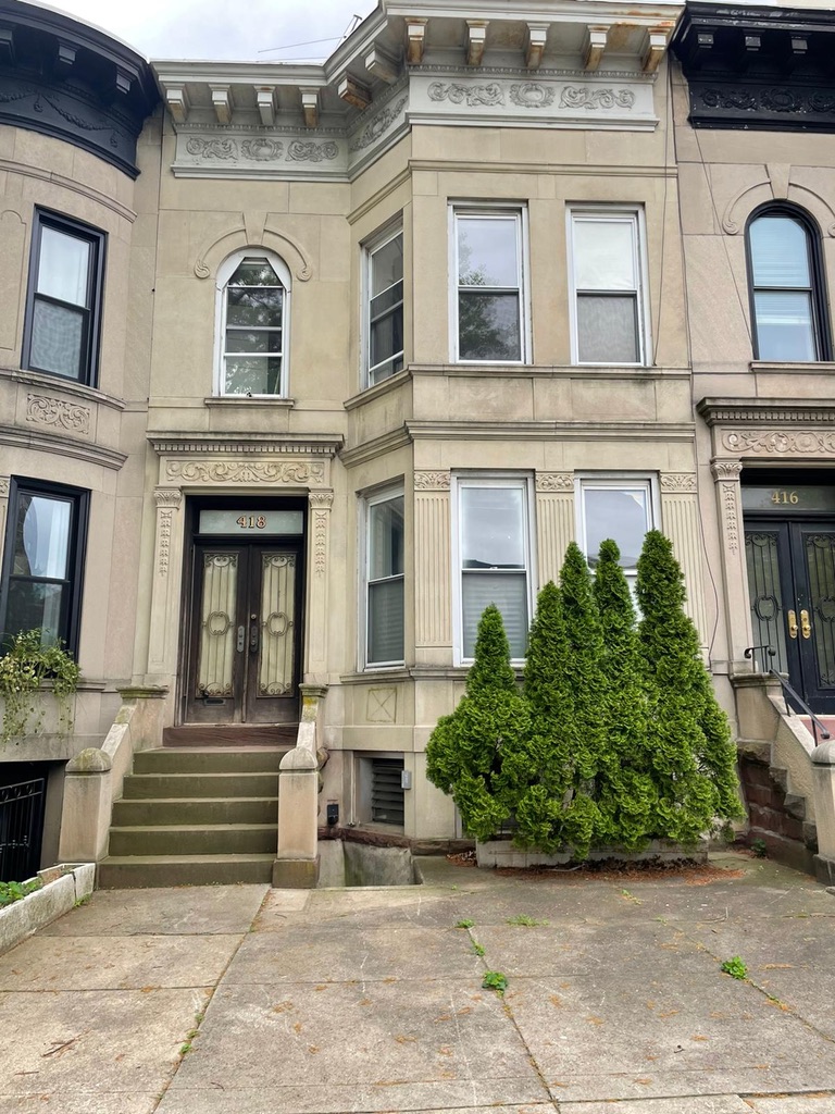 418 Bay Ridge Parkway Brooklyn, NY 11209 - Photo 1 of 3