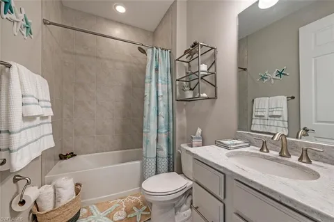 $829,999 | 14523 Topsail Drive, Naples, FL 34114