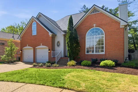 $725,000 | 156 Crestfield Place, Franklin, TN 37069