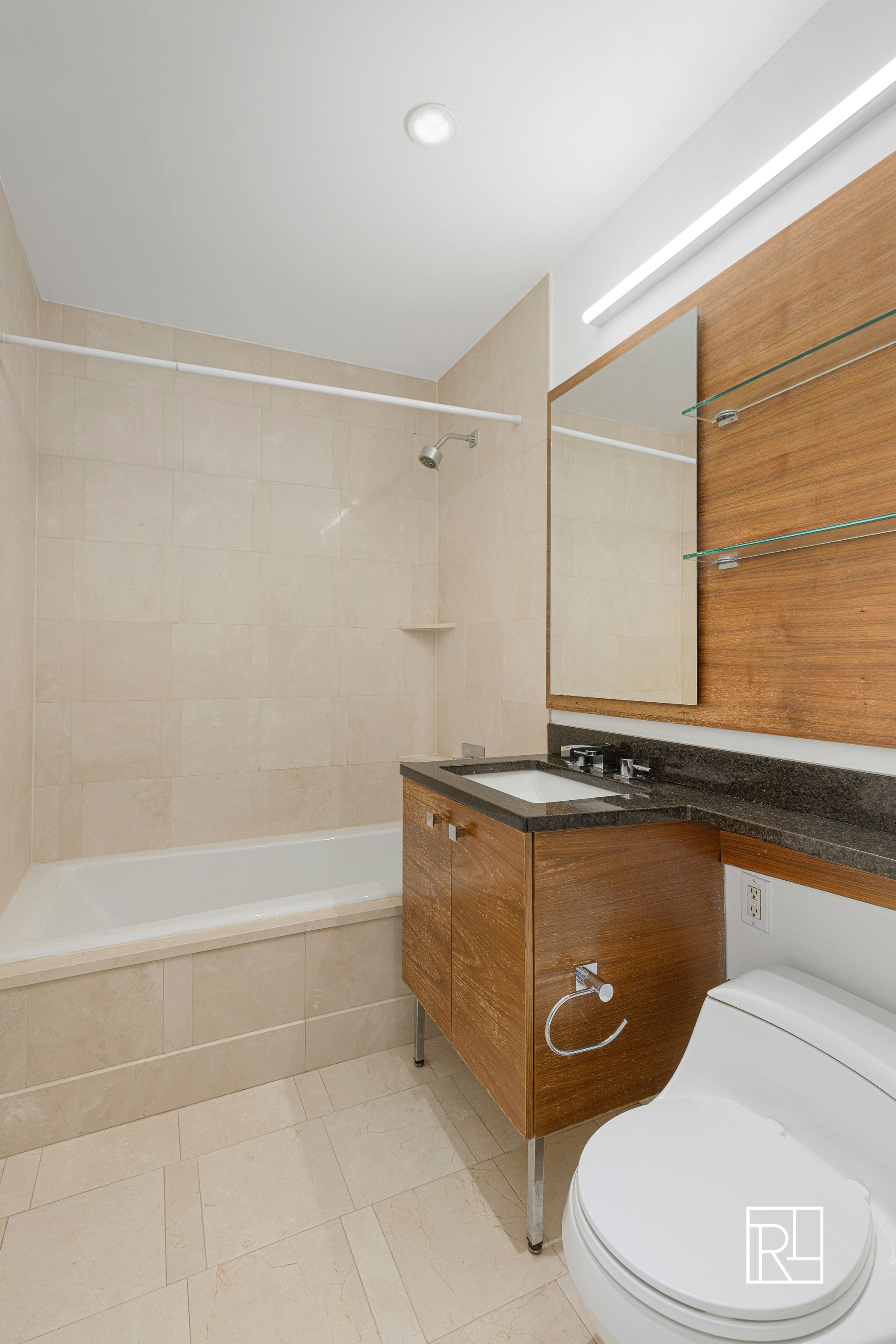 120 Riverside Boulevard, Unit 7U Manhattan, NY 10069 - Photo 11 of 21