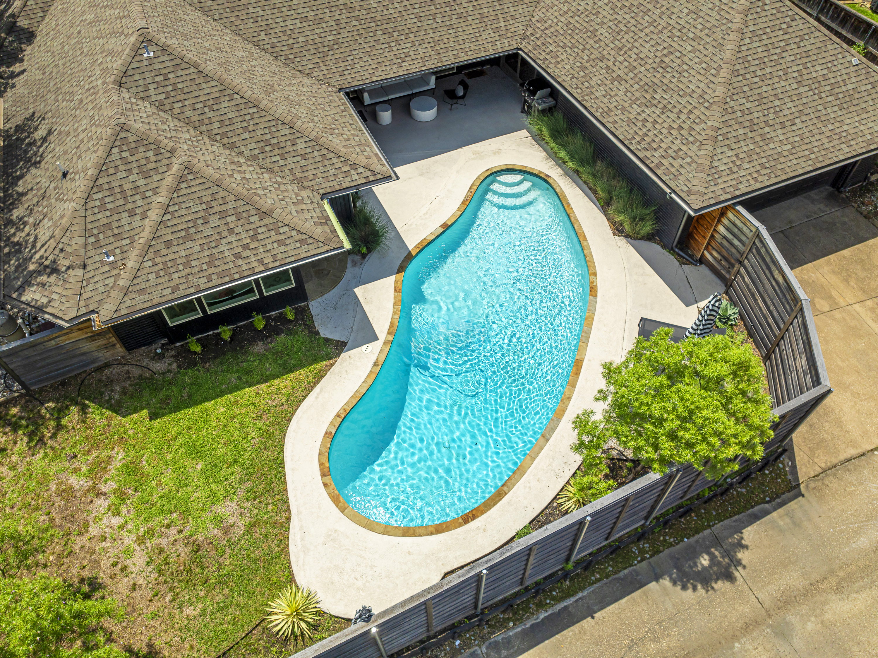 16424 Fallkirk Drive Dallas, TX 75248 - Photo 31 of 36