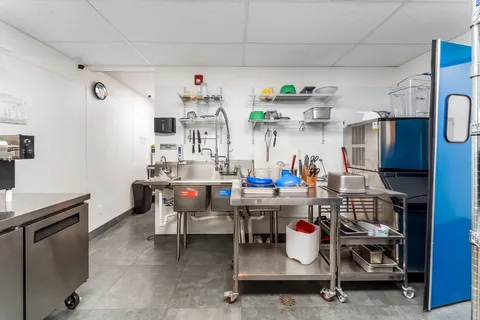 $180,000 | Hudson Street, Hoboken, NJ 07030