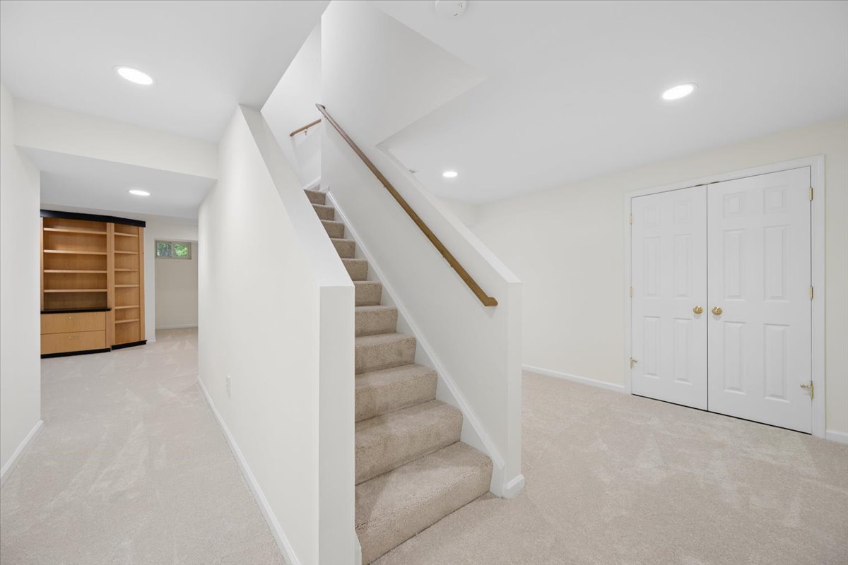 18710 Severn Road Gaithersburg, MD 20879 - Photo 65 of 96