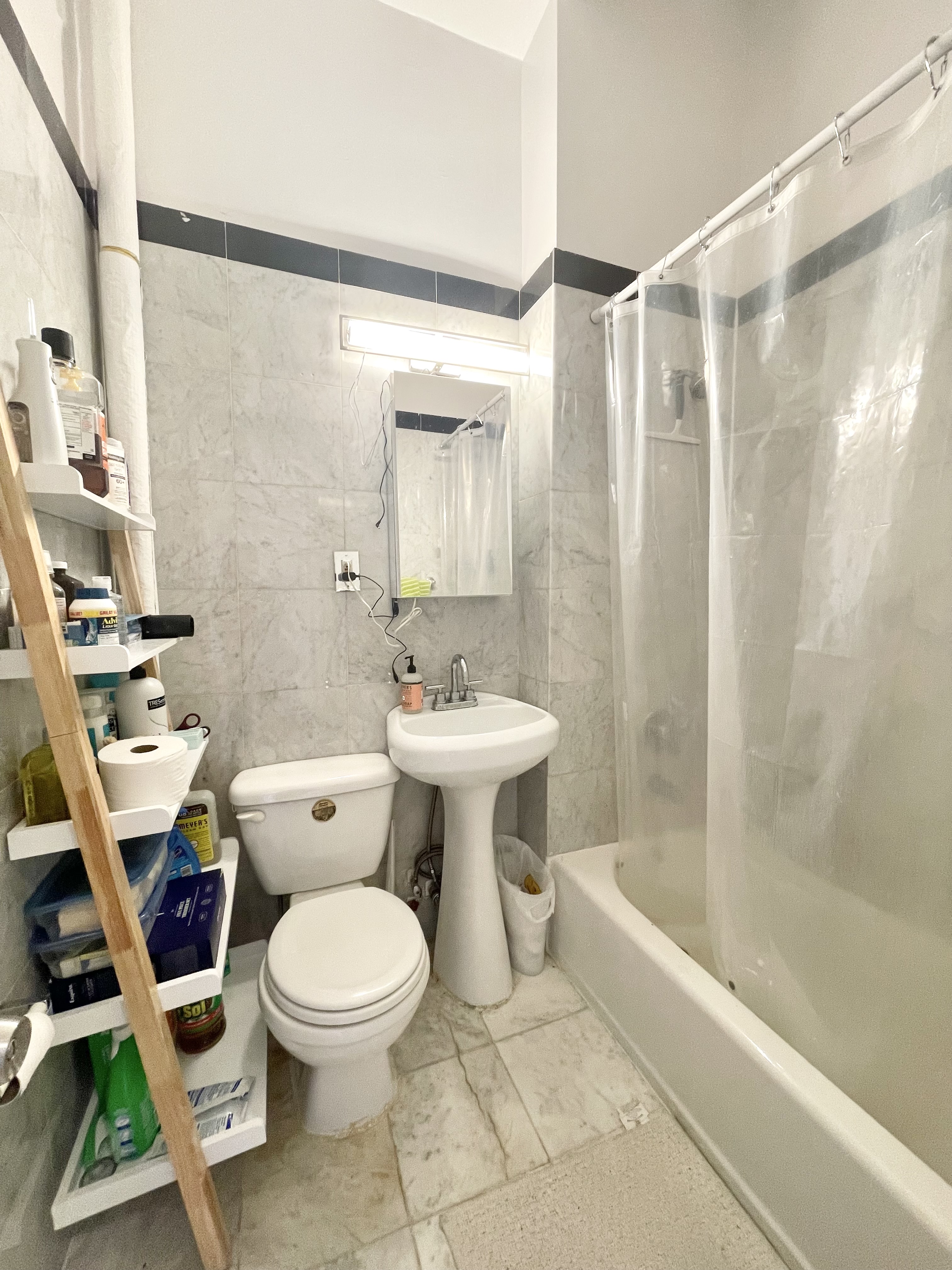 210 West 16th Street, Unit 6E Manhattan, NY 10011 - Photo 10 of 11