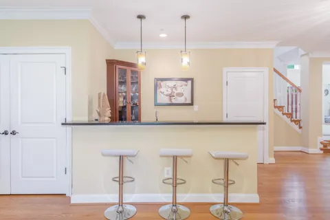 Contact Agent | 5601 Vernon Place, Bethesda, MD 20817
