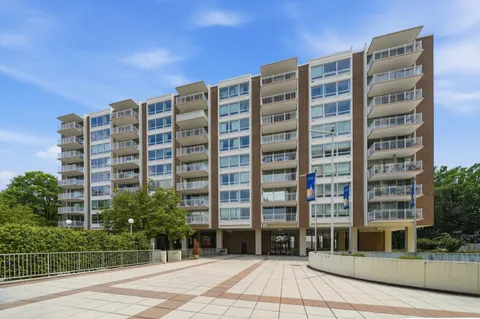 $300,000 | 1435 4th Street Southwest, Unit B815, Washington, DC 20024