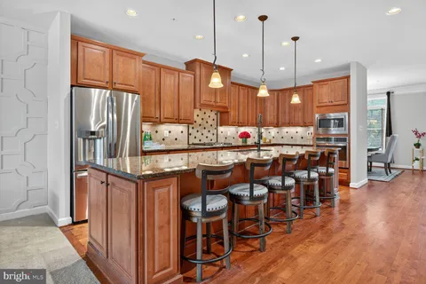 $785,000 | 505 Uptown Street, Gaithersburg, MD 20878