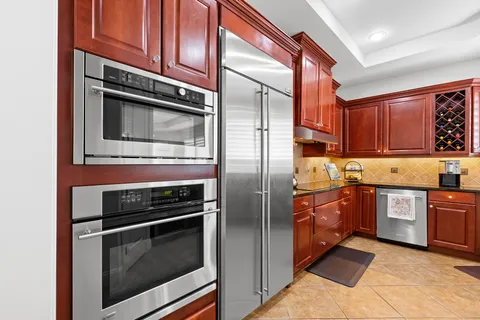 $885,000 | 6 Academy Way, Unit 221, St. Petersburg, FL 33711