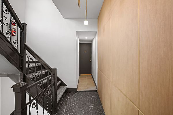 105 MacDougal Street, Unit PHA Manhattan, NY 10012 - Photo 11 of 11